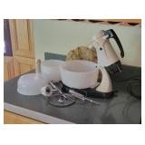 Sunbeam Mix Master & Attachments