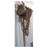 Vintage 1/4 Ton Yale Spur Geared Hoist
