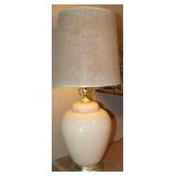 Vintage Ceramic Vase Style Table Lamp