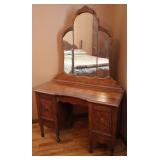 Vtg Wooden Vanity Desk w/Tri-Fold Mirror