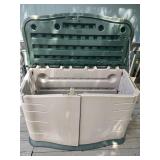 Large Rubbermaid Outdoor Storage Container
