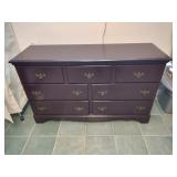 Salem Triple Dresser - Read Details