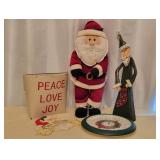 2 Santas, Christmas Carole Clock & more