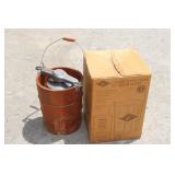 6qt. Hand-Crank Ice Cream Maker