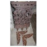 2pc. Atq Cast Iron Railing Panels & Eave Brackets