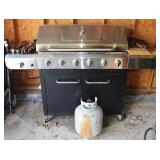 CharBroil Classic Propane Grill w/ Grilling Tools