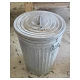 20gal Galvanized Trash Can w/ Lid