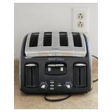TFal Avante Deluxe 4 Slice Toaster