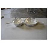 Pair of Corning Ware Dishes Pair of Corning Ware Dishes