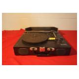 Numark PT01 Touring Record Player Numark PT01 Touring Record Player