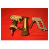 Air Stapler and Staple Gun Air Stapler and Staple Gun