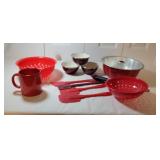 3 Paula Dean Enamel Bowls & more
