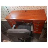 Computer Desk and Chair - Read Details Computer Desk and Chair - Read Details