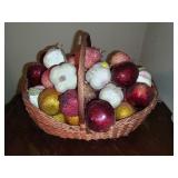 Basket with Plastic Fruit Basket with Plastic Fruit