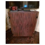 2 Door Wood Cabinet - Read Details 2 Door Wood Cabinet - Read Details