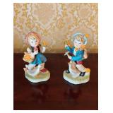 2 Vintage Porcelain Figurines 2 Vintage Porcelain Figurines