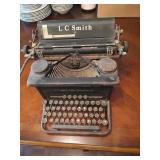 Antique LC Smith & Corona 11 Manual Typewriter Antique LC Smith & Corona 11 Manual Typewriter