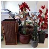 Artificial Plants in Pots Artificial Plants in Pots