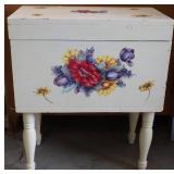 Vtg Hand-Painted Wooden Storage Chest Vtg Hand-Painted Wooden Storage Chest
