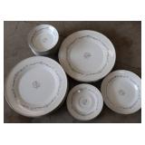 20pc Signature Collection China Set 20pc Signature Collection China Set