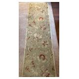 Floral Runner Rug in Soft Tones90×28