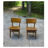 Vtg 2 Mid Century Modern Wooden Chairs18x18x32