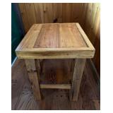 Vtg Wooden Side Table With Shelf20x24x24