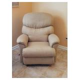 Lazy Boy Recliner in Tan Tweed Upholstery Lazy Boy Recliner in Tan Tweed Upholstery