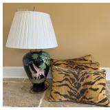 Animal Themed Porcelain Table Lamp & 4 Animal Themed Porcelain Table Lamp & 4