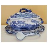 Blue Willow Soup Tureen With Lid and Ladle Blue Willow Soup Tureen With Lid and Ladle