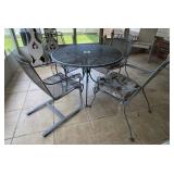 5PC. Metal Patio Table And Chairs-42� in Diameter 5PC. Metal Patio Table And Chairs-42� in Diameter