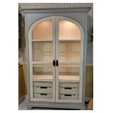 Universal Display Cabinet with Touch Lighting Universal Display Cabinet with Touch Lighting