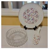 Crystal Bowl with Cake Plate & Matching Server Crystal Bowl with Cake Plate & Matching Server