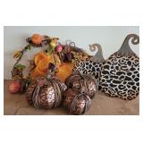 Fall Decor Set with Metal Pumpkins and Wreath Fall Decor Set with Metal Pumpkins and Wreath