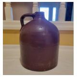 Brown Crock with Handle, 7´´ x 9 1/2´´ Tall Brown Crock with Handle, 7´´ x 9 1/2´´ Tall