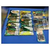 20 Packs Bass Pro Shops Plastic Lures