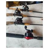 4 Baitcasting Reels with Rods