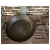 Lodge Cast Iron Skillet With Handle14" Lodge Cast Iron Skillet With Handle14"
