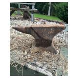 Vtg Iron Anvil With Hardy Hole19x4x10 Vtg Iron Anvil With Hardy Hole19x4x10