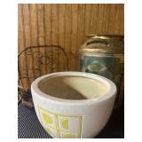 Vtg Planter, Wire Basket, Tin Milk Can Vtg Planter, Wire Basket, Tin Milk Can