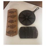 Vtg Cast Iron Baking Molds Set Vtg Cast Iron Baking Molds Set