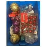 Vtg Christmas Decorations Vtg Christmas Decorations