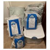 Large Lot of Various Linens, Curtains, Large Lot of Various Linens, Curtains,