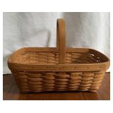 1990 Longaberger Basket-9.5" x 16" x 6" 1990 Longaberger Basket-9.5" x 16" x 6"