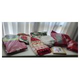 Holiday Linens and Decor Holiday Linens and Decor