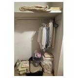 Various Linens, Curtains, & Blankets-See Photos Various Linens, Curtains, & Blankets-See Photos