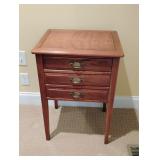 Wallace Nutting by Drexel Side Table