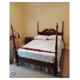 Full Size 4 Poster Bed - Read Details