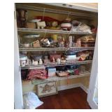 Contents of Closet - Read Details