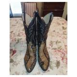 Justin Size 11.5 D Black Snake Skin Boots
